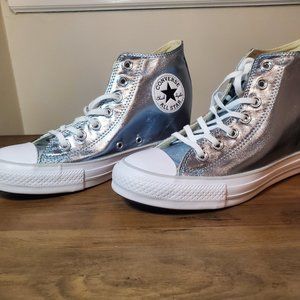 Size 8.5 - Converse Chuck Taylor All Star Lux Wedge Metallic Glacier 556780C